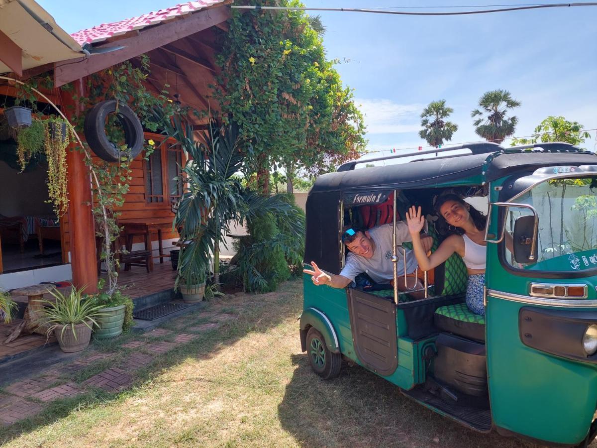 Dot Bey Beach Cabana Trincomalee Ngoại thất bức ảnh
