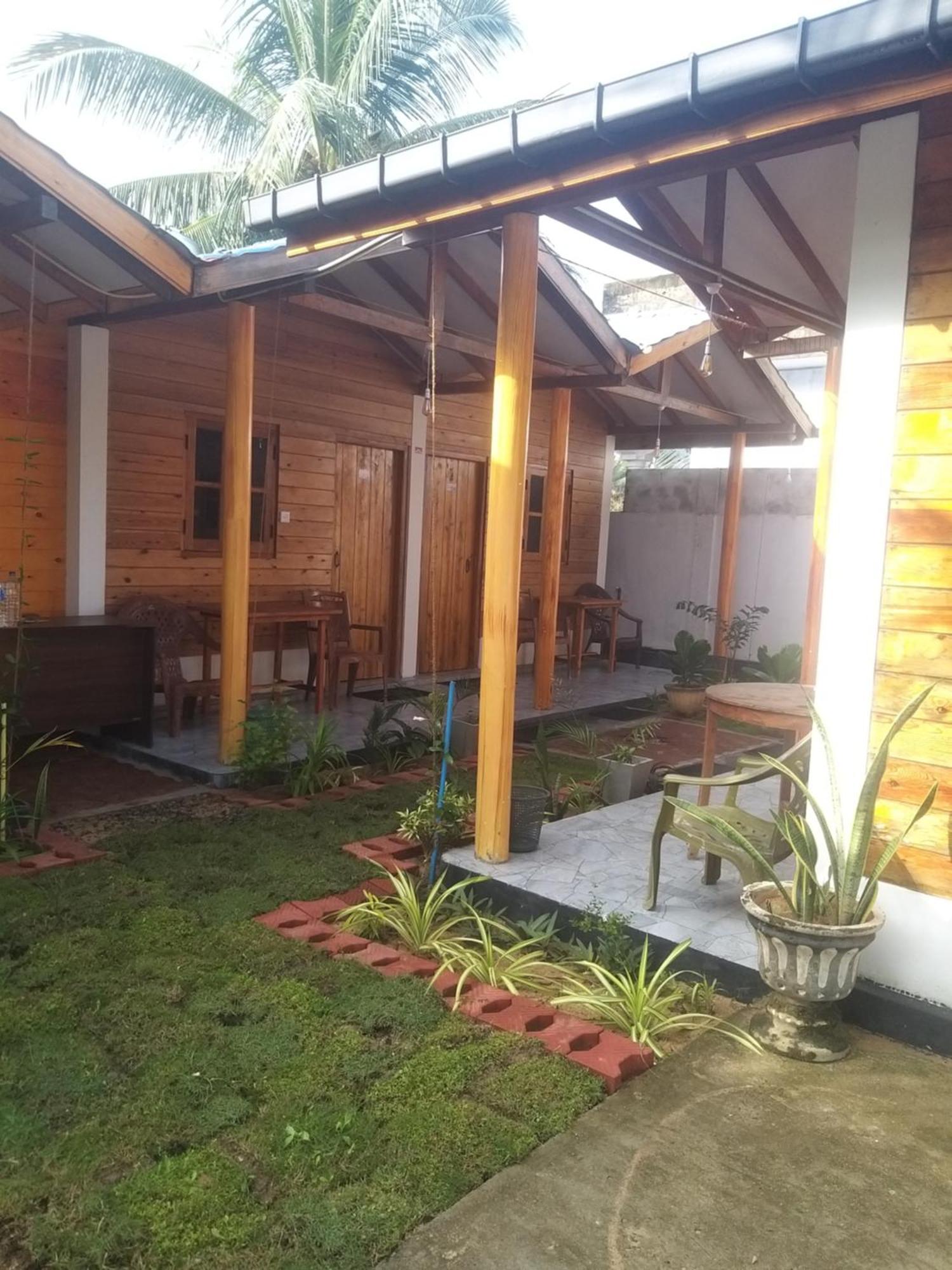 Dot Bey Beach Cabana Trincomalee Ngoại thất bức ảnh