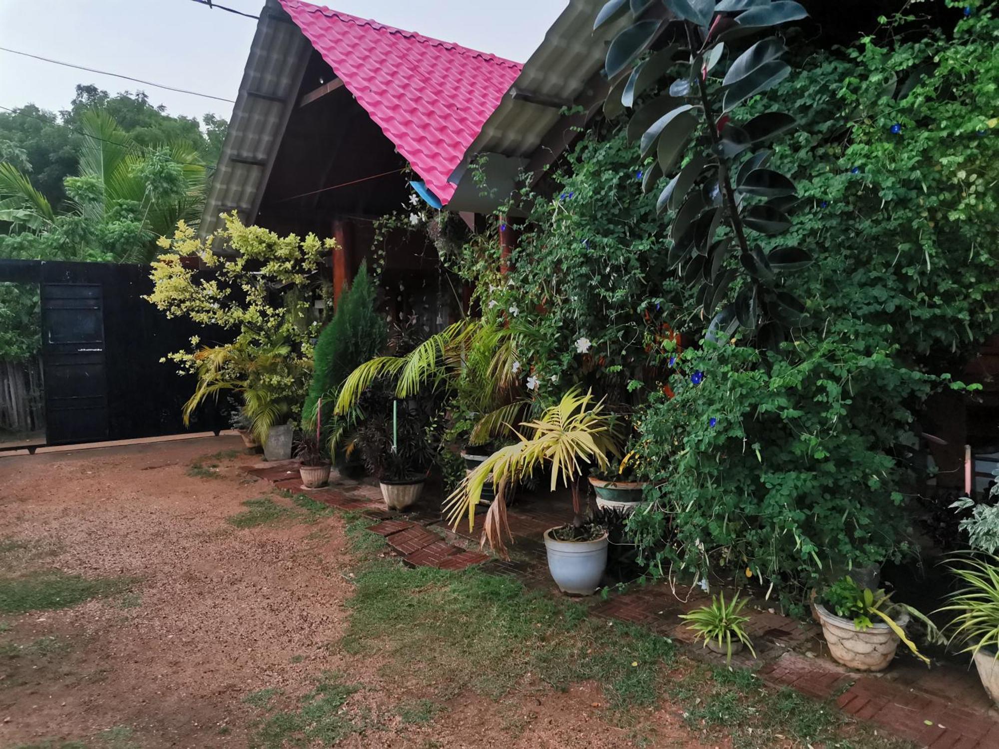 Dot Bey Beach Cabana Trincomalee Ngoại thất bức ảnh